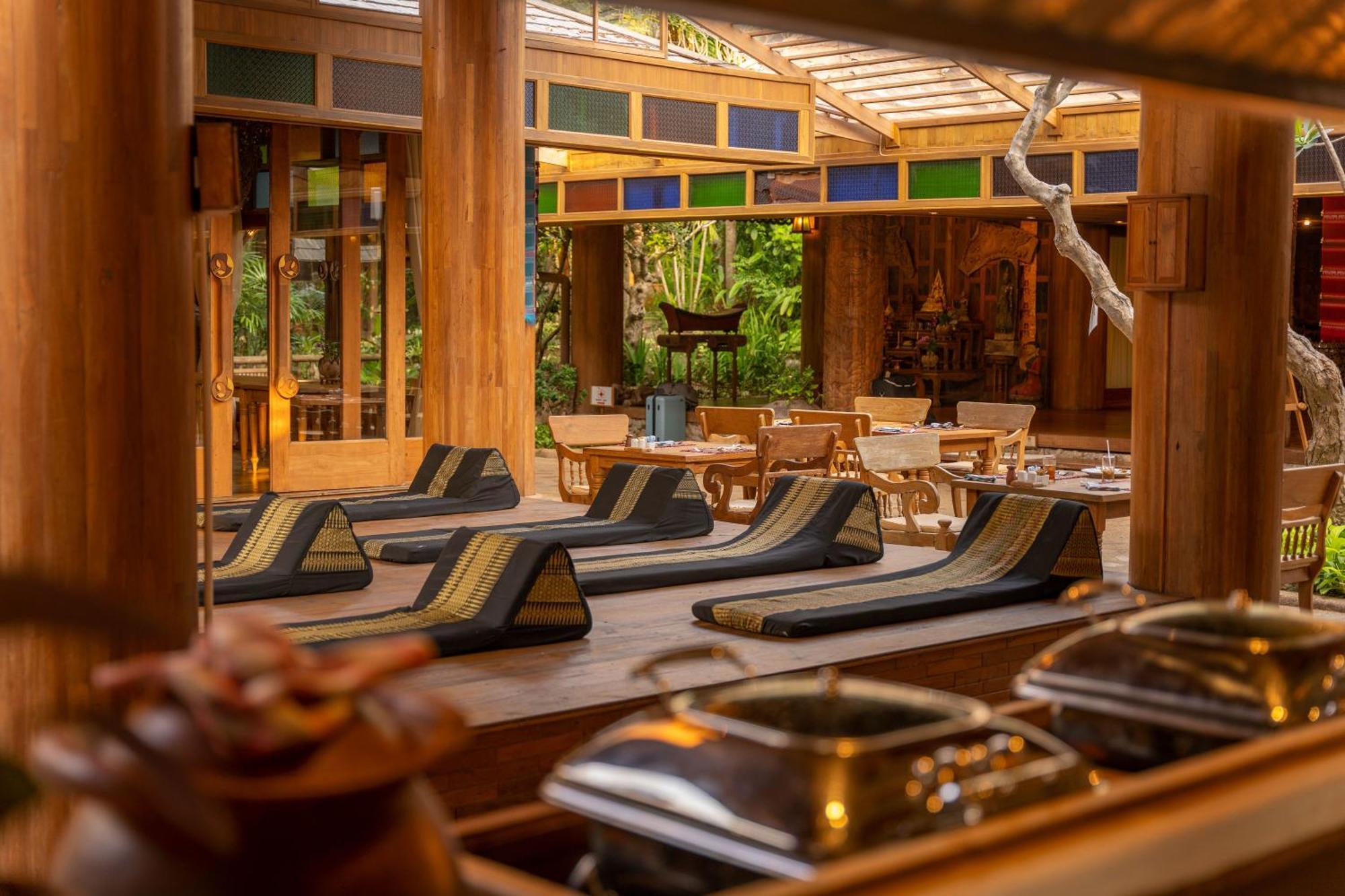 Santhiya Koh Phangan Resort And Spa Exterior photo The interior of the spa